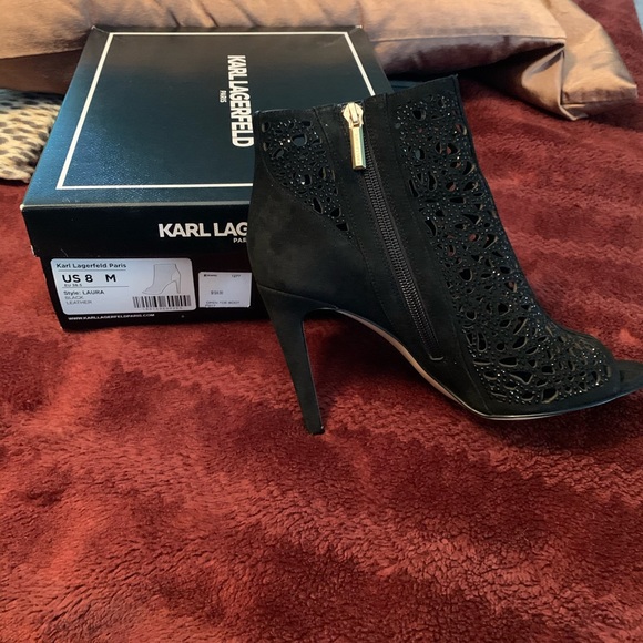 Heels - Picture 4 of 5